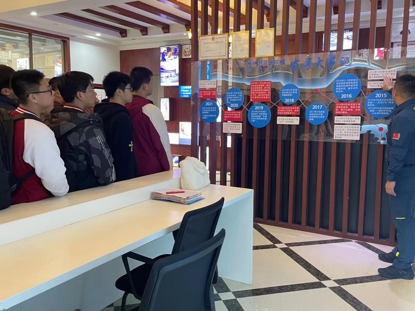 2b1ed1089000ff9a7e82cf39c305c7f