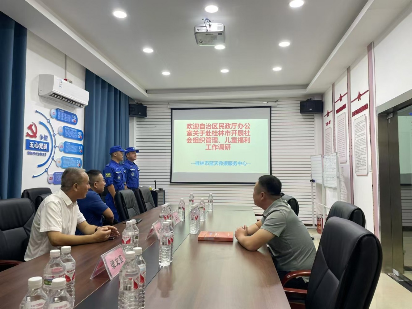 726038aa53f3961482a17d593558d8f