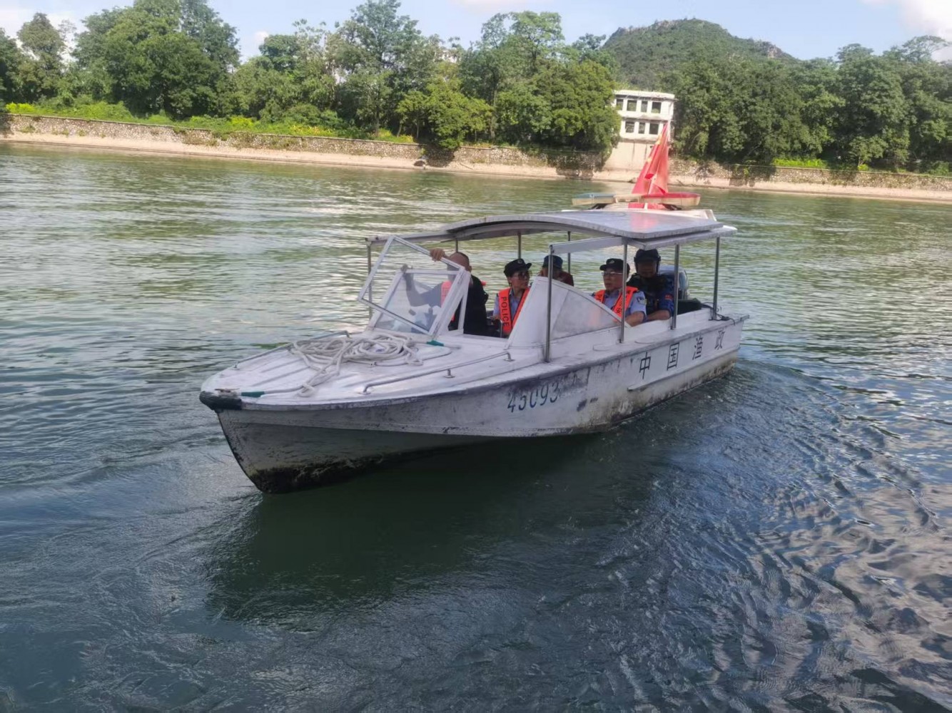 1f38b586f3f015f993949ba0943f0ab 1f38b586f3f015f993949ba0943f0ab