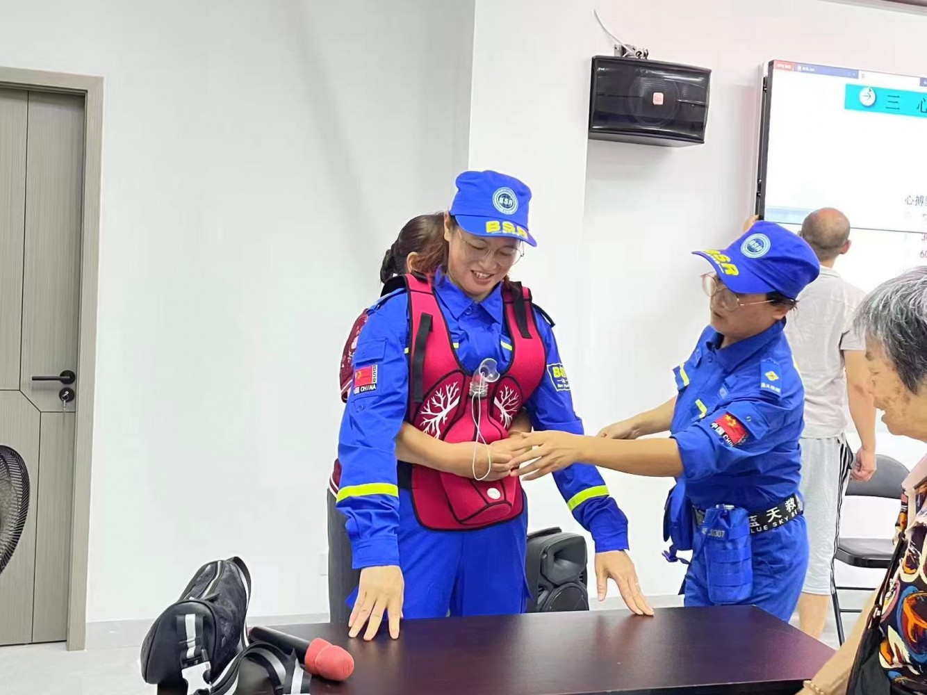 微信图片_20250922064438_36_4 微信图片_20250922064438_36_4