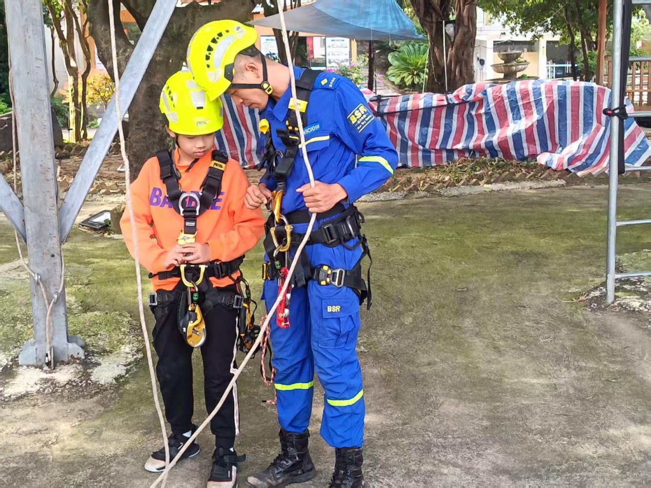 微信图片_20251027141832_133_4 微信图片_20251027141832_133_4